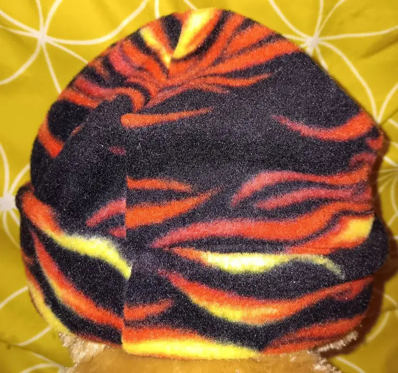 Turtle Fur Color Hot Rod Flame Fleece Beanie Kids Ages 1-3 Years Old Pre-Owned - Apparel