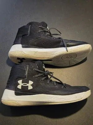 Under Armour Basketball Shoes Mens 12 SC Curry High Top Black White Used - Apparel