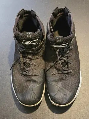 Under Armour Basketball Shoes Mens 12 SC Curry High Top Black White Used - Apparel