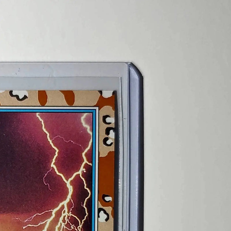 Unit Sizes – A 1991 Topps Desert Storm #141 Card