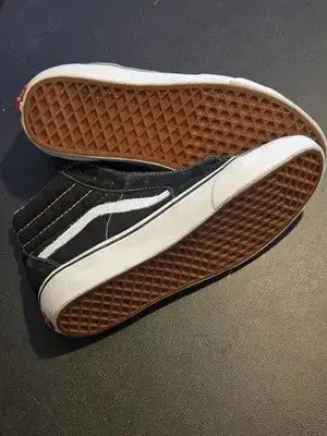 Vans Sk8-Hi Shoes Unisex different Sizes 8 & 9 Black White High Top no laces - Apparel