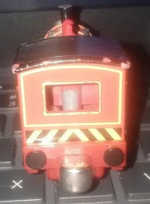 Victor Thomas the Train Tank Engine Diecast Metal Friends Take Play Magnetic