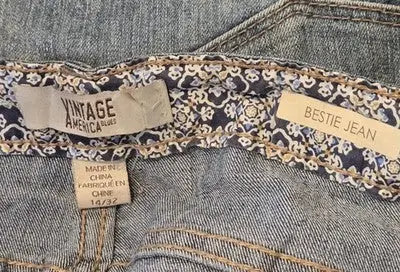 Vintage America Blues Jeans Women’s 14/32 Light Wash Embroidered Floral Straight