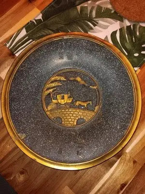 Vintage London England Brass Souvenir Plate Very Good Condition As Seen