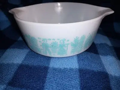 Vintage Pyrex Amish Butterprint 1.5 Pint Cinderella Casserole Dish 472 No Lid - Other