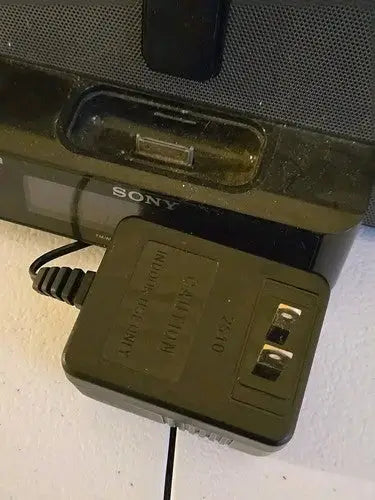 vintage sony dream machine clock radio Untested - General Merchandise