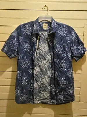 Visitor Premium Shirt Mens L Blue Short Sleeve Button Up Floral Print Casual - Apparel