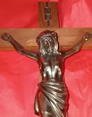 VTG Wall Hanging INRI Wood 12’’ x 6’’ Crucifix Cross Religious Metal Jesus Christ - Other