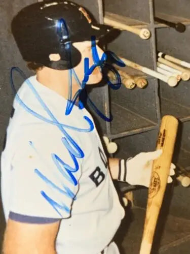 Wade Boggs and Johnny Bench autographed baseball photo perfect for trading cards collection