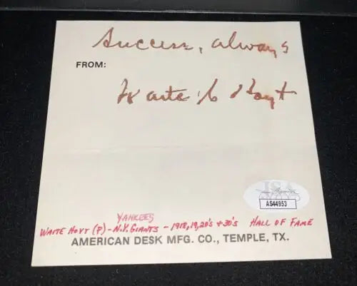 Autographed Waite Hoyt index card for trading cards from Yankees Giants HOF collection