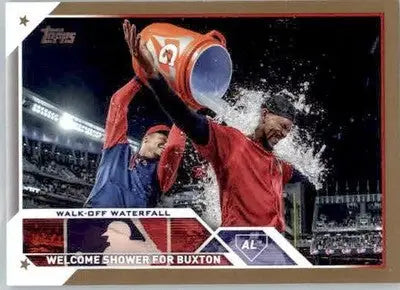 Walk-off Waterfall - 2023 Topps - #326 - SN Gold Baseball - Baseball Card Single