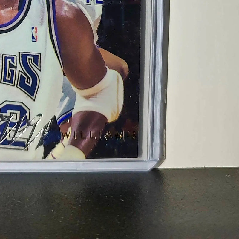 Walt Williams 1995-96 Flair NBA #120 Card Sacramento Kings