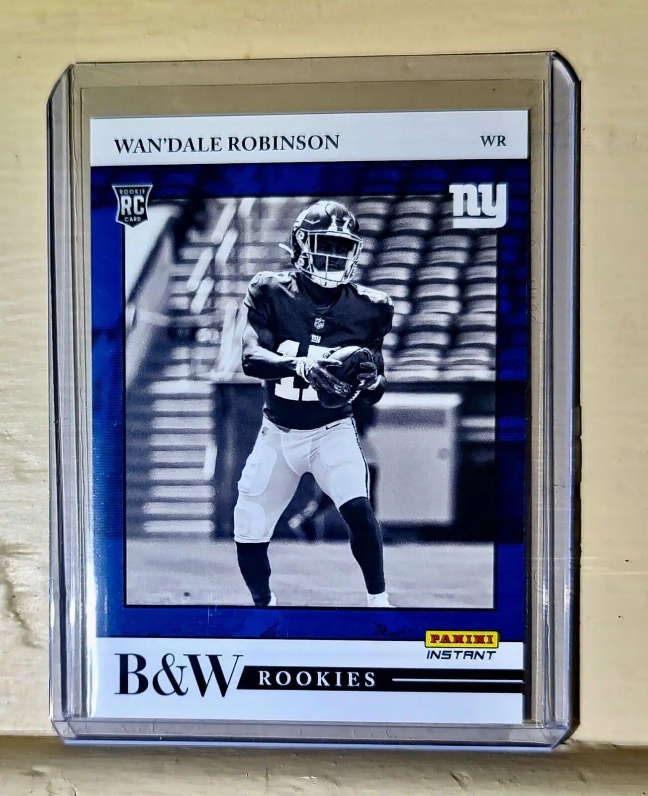Wan’Dale Robinson 2022 Panini NFL Black & White Rookies #15 Football Card 1/649
