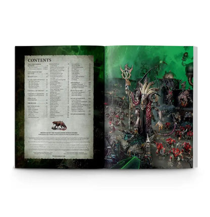 Open Warhammer CHAOS BATTLETOME SKAVEN rulebook with contents and illustrated background material