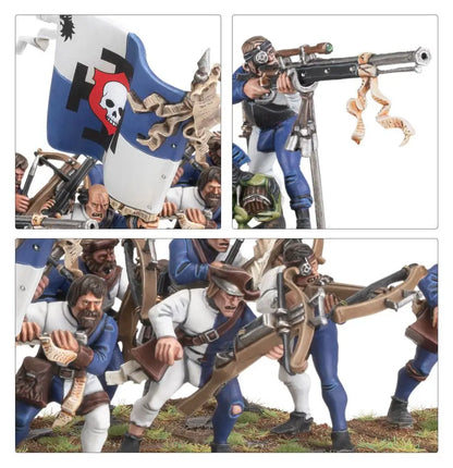 Miniature pirate figures in combat for Warhammer State Missile Troops game set