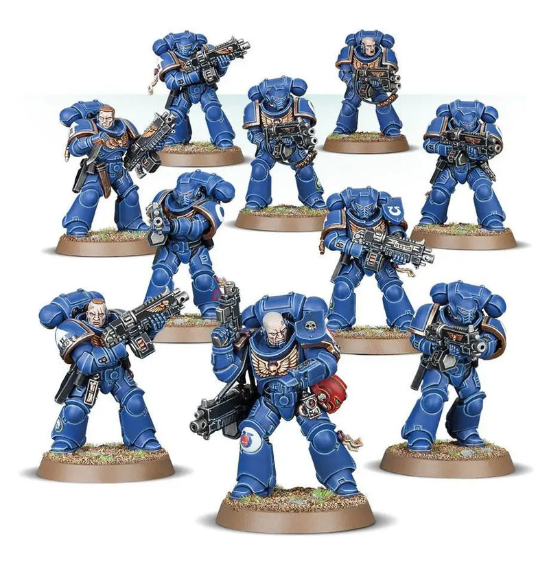 Warhammer: SPACE MARINES: INTERCESSORS SQUAD - Collectibles