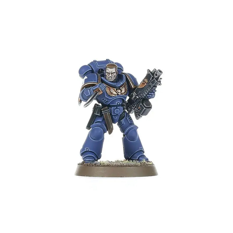 Warhammer: SPACE MARINES: INTERCESSORS SQUAD - Collectibles
