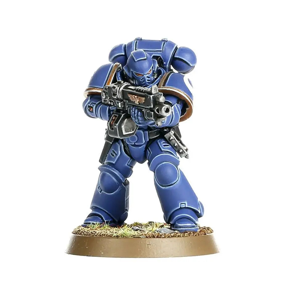 Warhammer: SPACE MARINES: INTERCESSORS SQUAD - Collectibles