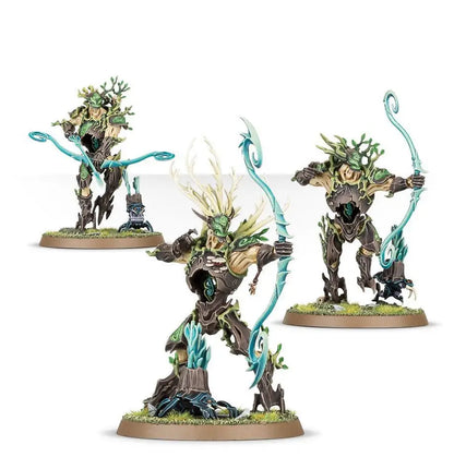 Three Sylvaneth Kurnoth Hunters miniatures with bows and detailed wood armor in Warhammer Age of Sigmar