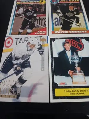 Wayne Gretzky - Four card LOT. Topps Upper Deck Score. NRMT+ - Hockey Card Single