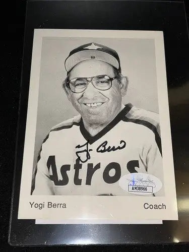 YOGI BERRA Houston Astros Coach Team Issued Autographed 3x5 Photo JSA COA - Sports Memorabilia