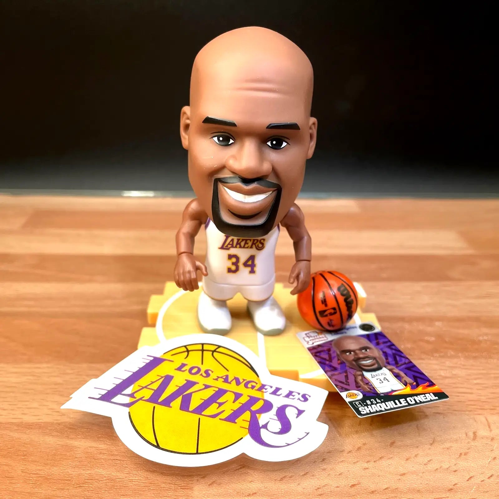 ZURU NBA Ballers Series 2 Shaquille O’Neal LA Lakers White Uniform Shaq - Action Figure & Toy